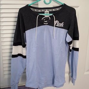 Long sleeve lace up varsity crew